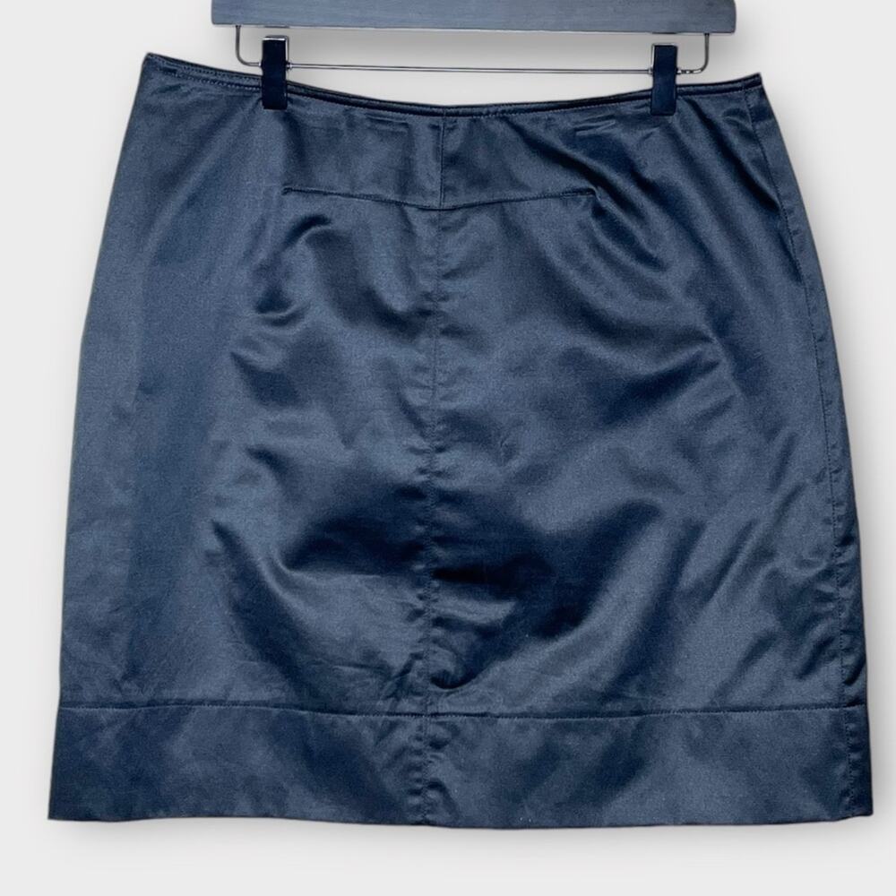 HENRI BENDEL black sateen finish straight skirt size 12 office holiday classic - Picture 2 of 6